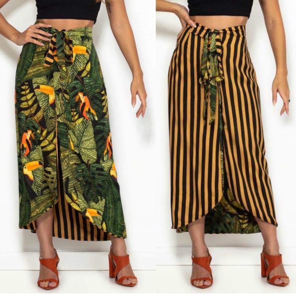 FARM Rio Jungle Print Midi reversible stripe skirt! - Picture 2 of 10